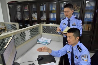 變身程序員 福州這位民警是穿透數據迷霧的“隱形俠”